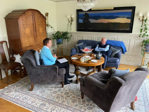 INVITERTE UNITED.NO HJEM: Sven-Göran Eriksson fortalte om sin egen kobling til United, da Bjarte Valen gjestet den tidligere engelske landslagssjefen i Sverige. Eriksson snakket også om Diego Simeone og hvorfor han ikke tror argentineren ender på Old Trafford. SVENNIS OG BJARTE