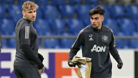 PUIGMAL: Var med på benken mot Astana, men fikk ikke United-debuten. Her sammen med Luke Shaw. PUIGMAL: Var med på benken mot Astana, men fikk ikke United-debuten. Her sammen med Luke Shaw.