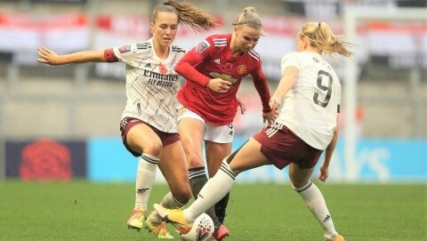 KANSKJE UNITEDS BESTE: Jackie Groenen imponerte igjen på Uniteds midtbane. KANSKJE UNITEDS BESTE: Jackie Groenen imponerte igjen på Uniteds midtbane.