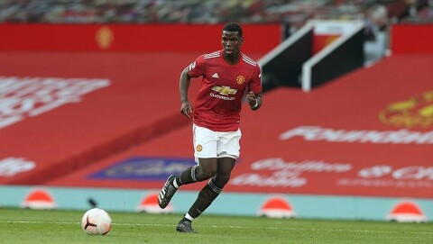 TATT AV BANEN: Paul Pogba hadde ingen god kveld på jobb mot Crystal Palace.