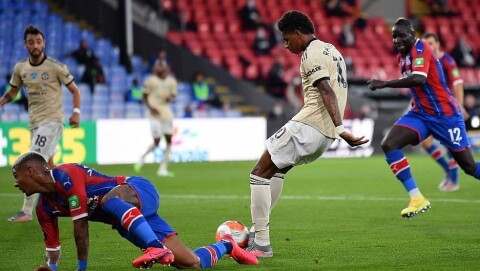 EN MED KETSJUP OG SENNEP: Marcus Rashford sendte Palace-forsvarerne i pølseboden før han satte inn 1-0. EN MED KETSJUP OG SENNEP: Marcus Rashford sendte Palace-forsvarerne i pølseboden før han satte inn 1-0.
