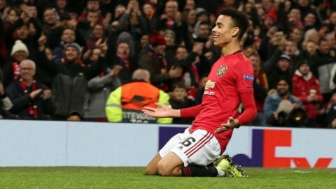 ENESTE PÅ SYV: Mason Greenwoods kvikke avslutning endte med scoring mot Everton. Han sikret med det ett poeng og plassen på toppen av lesernes spillerbørs.