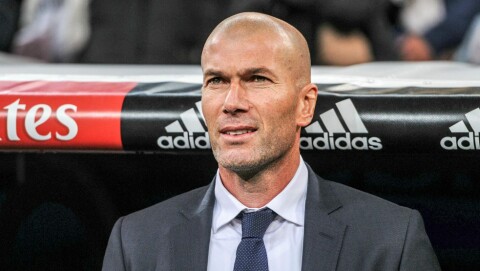 POGBA-FAN: Zinedine Zidane.