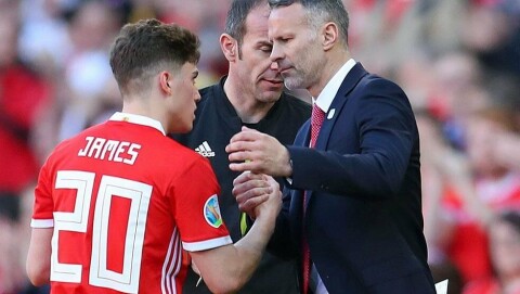 WALES: Det er gjennom faren at James kvalifiserer til spill for Wales. WALES: Det er gjennom faren at James kvalifiserer til spill for Wales.