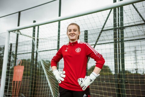 Manchester United Women Unveil New Signing Sophie Baggaley