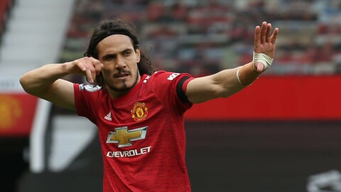 BLINKSKUDD: Edinson Cavani etter målet mot Burnley i fjorårssesongen. Manchester United v Burnley - Premier League