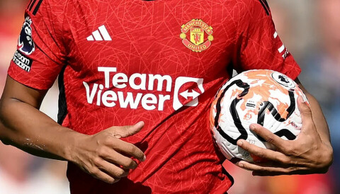 Manchester United-hjemmedrakt med Teamviewer-logoen.