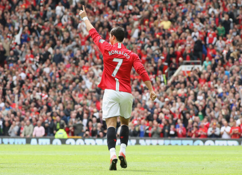 RETUR?: Cristiano Ronaldo var forgudet av fansen på Old Trafford.