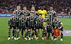 Lagbilde med United-spillerne før kampen borte mot Bayern München.