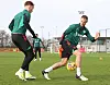 Scott McTominay og Jonny Evans på trening.
