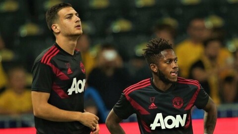 KOM INN OMTRENT SAMTIDIG: Diogo Dalot og Fred.