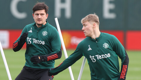 Maguire og Højlund under en treningsøkt 15. februar.