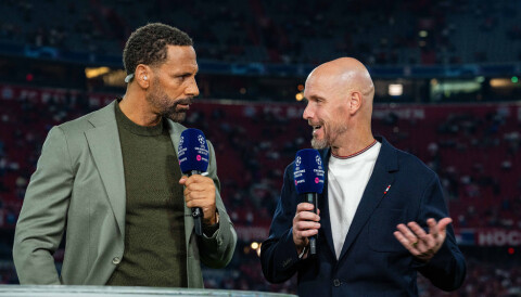 Rio Ferdinand, her under et intervju med Erik ten Hag under Champions League-gruppespillet i fjor høst.
