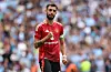 Bruno Fernandes knytter neven i Community Shield-kampen mot City på Wembley.