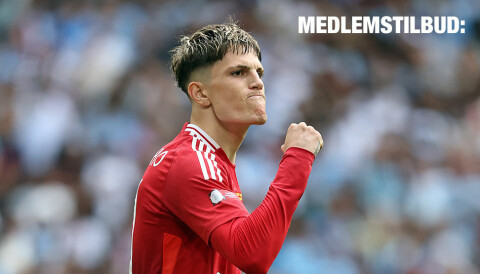 Slik får du 60 prosent rabatt for å se Premier League Alejandro Garnacho etter mål mot City, med medlemstilbud innfelt i bildet.
