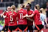 Leah Galton feirer 2-0-målet sitt i Manchester United 2-0 Leicester City Women sammen med Grace Clinton, Aoife Mannion, Melvine Malard og Ella Toone, 2. mars 2025.