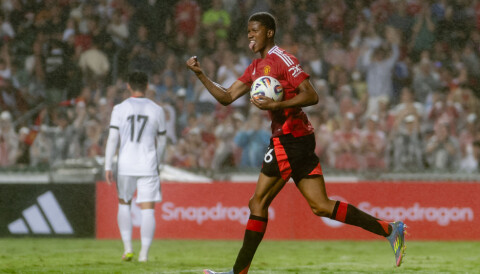 Chido Obi-dobbel da United snudde til seier