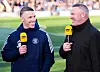 Macclesfield-manager John Rooney med storebror og BBC-pundit Wayne Rooney før cupbomba i kampen mellom Macclesfield og Crystal Palace, 10. januar 2026.