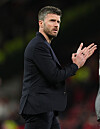 Michael Carrick applauderer, 27. april 2026.