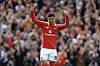 Casemiro takker fansen i forbindelse med at han blir byttet ut mot Nottingham Forest, 17. mai 2026.