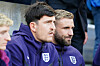 Harry Maguire og Luke Shaw på England-benken.