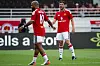 Bryan Mbeumo og Mason Mount mot Wrexham.