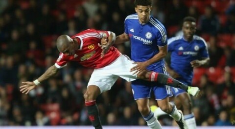 U21: Jones og Young returnerte