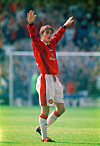 David Beckham jubler etter målet fra midtbanen mot Wimbledon, 17. august 1996