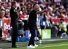 Tottenham-trener Roberto De Zerbi som roper frustrert på sidelinjen, 22. august 2026.