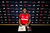 Carlos Baleba signerer for Manchester United, 25. august 2026.