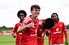 Rafe McCormack, Yuel Helafu, Emmanuel Ziro (?) og Nathaniel-Junior Brown feirer McCormacks 3-0mål for U18-laget, 25. august 2026.