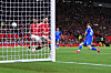 Maxim De Cuyper fullfører Brightons snuoperasjon på Old Trafford mot Manchester United, 16. september 2026.