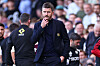 Tankefull Michael Carrick under Fulham-kampen.