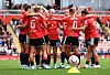 Manchester United jubler etter 1-0-målet i 2-1-seieren mot West Ham Women, 27. september 2026. Dominique Janssen, Elisabeth Terland (målscorer), Hanna Lundkvist, Anna Sandberg, Ella Toone, Andrea Medina, Julia Zigiotti Olme.