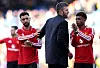 Bruno Fernandes, Michael Carrick og Amad Diallo, 18. oktober 2026.