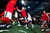 Ellen Wangerheim gir Fred the Red en high five før United mot Burnley Women, 28. oktober 2026.