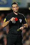 PIPEBLÅSER: Mark Clattenburg.