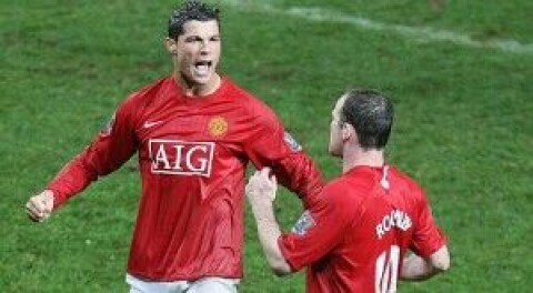 THOSE WERE THE DAYS: Cristiano Ronaldo og Wayne Rooney jubler etter mål mot Derby desember 2007. Kan det bli reunion neste år?
