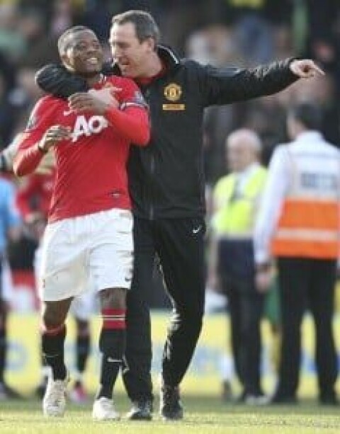 LYKKELIGE TIDER: Rene Meulensteen og Patrice Evra delte mange gode år i United.