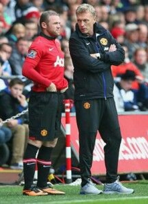 HYLLER ROONEY: David Moyes og Wayne Rooney i Swansea-kampen som United vant 4-1 i seriepremieren sist sesong.