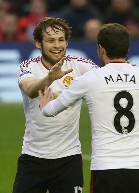 Daley Blind og Juan Mata.