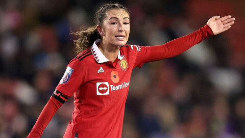 UNITED-KAPTEIN: Katie Zelem. zelem061122