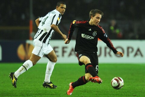 TIDLIG MED PÅ LAGET: Christian Eriksen i aksjon for Ajax, bare et par uker etter hans 18-årsdag, mot Juventus i Europa League. Juventus v Ajax - UEFA Europa League