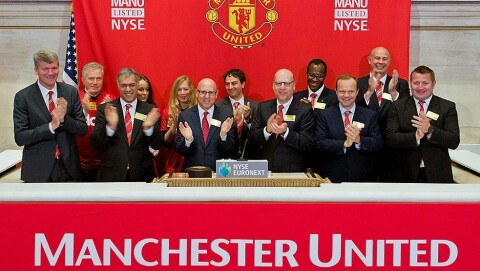 BØRSNOTERINGEN SOM SIKRET MAKTEN: Manchester United ble registrert på New York-børsen i august 2012. Dermed sikret Uniteds eierfamilie seg også en særdeles gunstig aksjeinndeling som i praksis gir dem all makt.