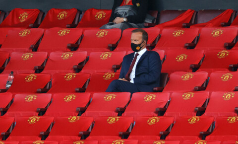 I TENKEBOKSEN? Ed Woodward og klubbledelsen går en avgjørende uke i møte. Manchester United v Crystal Palace - Premier League