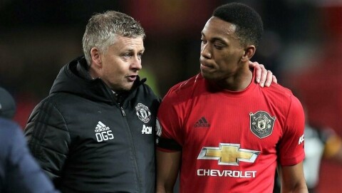 FØLTE SEG SVEKET: Anthony Martial fortalte i intervjuet at han under Solskjærs ledelse stadig spilte selv om han var skadet og når han først var tilbake for fullt måtte se at han ikke fikk spille. FØLTE SEG SVEKET: Anthony Martial fortalte i intervjuet at han under Solskjærs ledelse stadig spilte selv om han var skadet og når han først var tilbake for fullt måtte se at han ikke fikk spille.