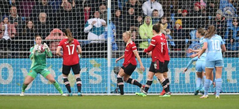 Manchester City Women v Manchester United Women - Barclays FA Women's Super League