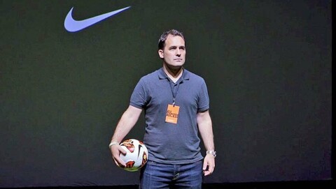 FRA NIKE TIL UNITED: Charlie Brooks.
