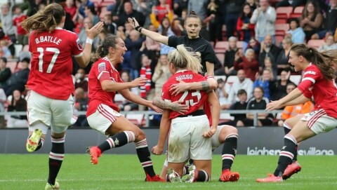 Manchester United Women v Manchester City Women - Barclays FA Women's Super League