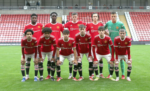 LAGET: Radek Vitek, Marc Jurado, Teden Mengi, Björn Hardley, Álvaro Fernández, Zidane Iqbal, Isak Hansen-Aarøen, Alejandro Garnacho, Shola Shoretire, Sam Mather, Joe Hugill. Manchester United v Atalanta: Group F - UEFA Youth League